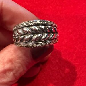 Elegant Sterling Silver Women's Ring